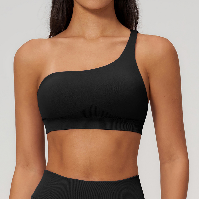 حمالة صدر رياضية نسائية بكتف و - مراجعة Sports Bra Racerback وسعره