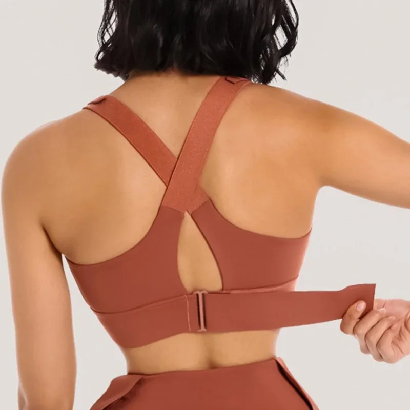 سحابة إخفاء S-5XL النساء الريا - مراجعة Sports Bra Racerback وسعره